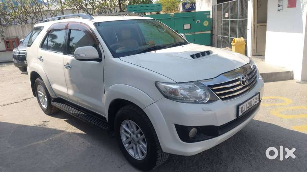 Toyota Fortuner 2014 Diesel 4x4 Manual – Second Owner – Excellent Cond