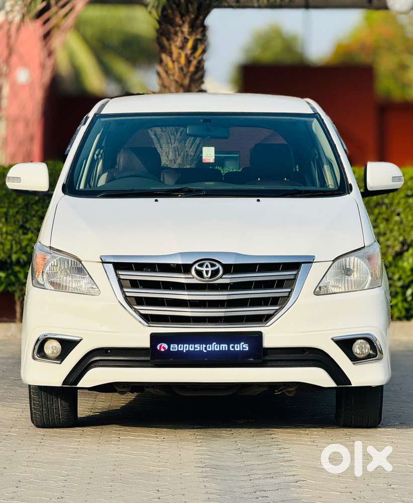 Toyota Innova 2.5 V 8 Str, 2014, Diesel