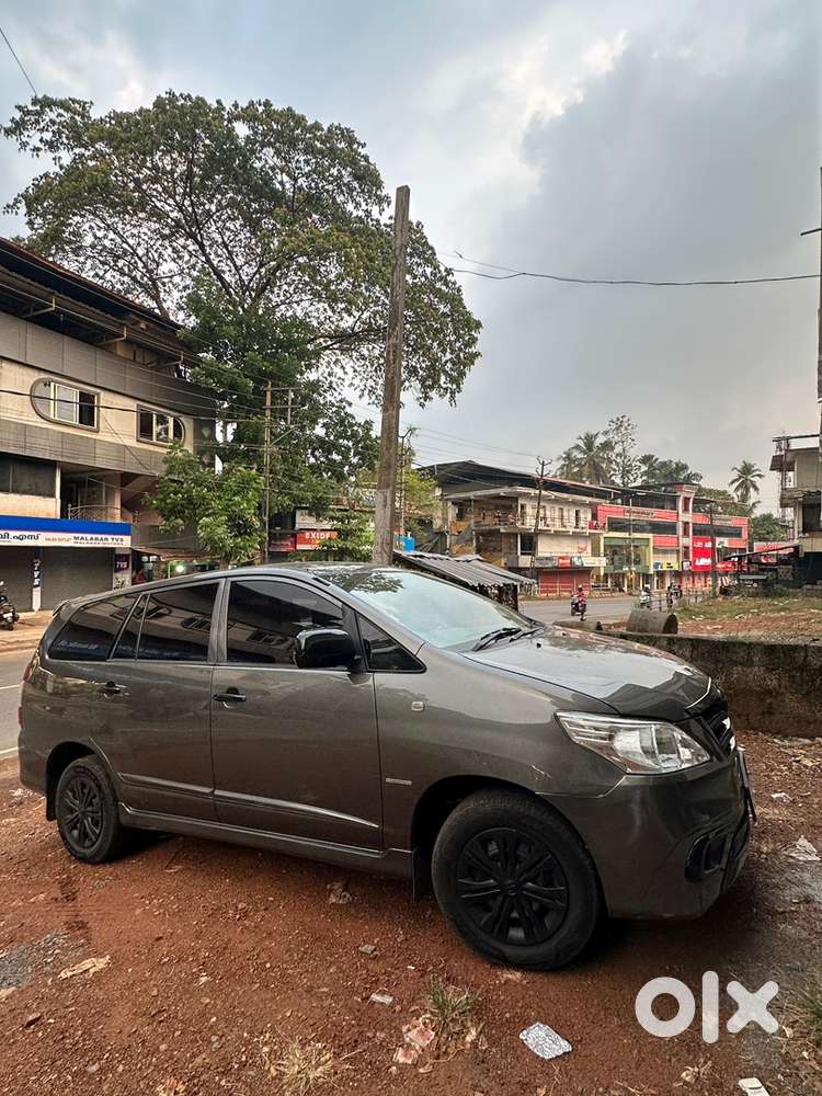 Toyota Innova Diesel 2014