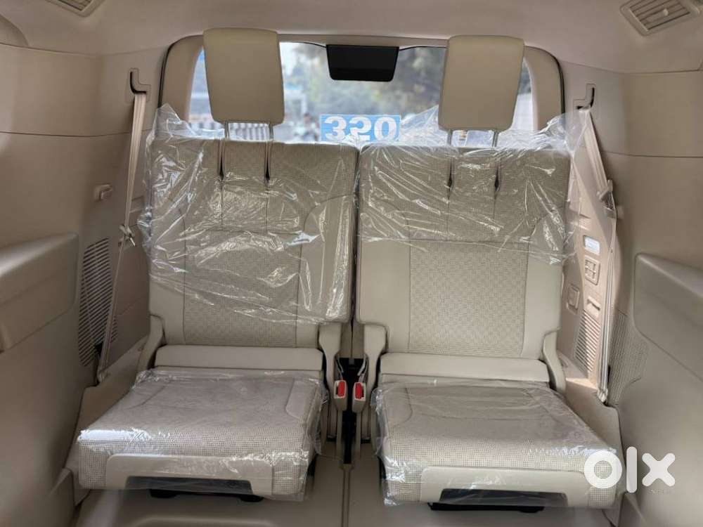 Toyota Land Cruiser Zx Petrol, 2025, Petrol