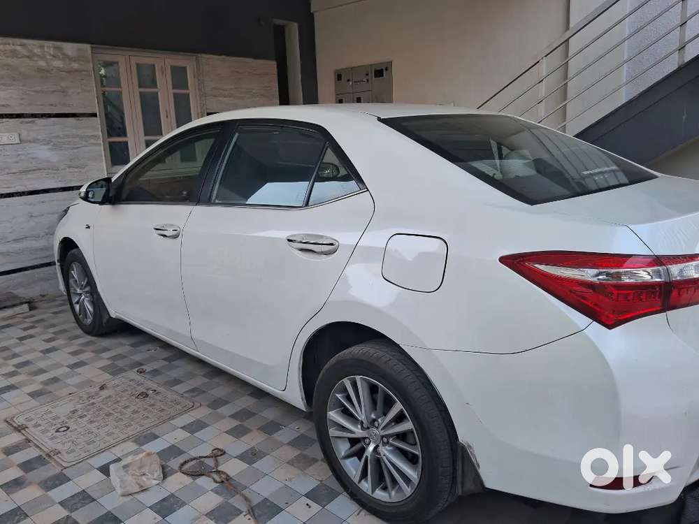 Toyota Corolla Altis 2015 GLpetrol
