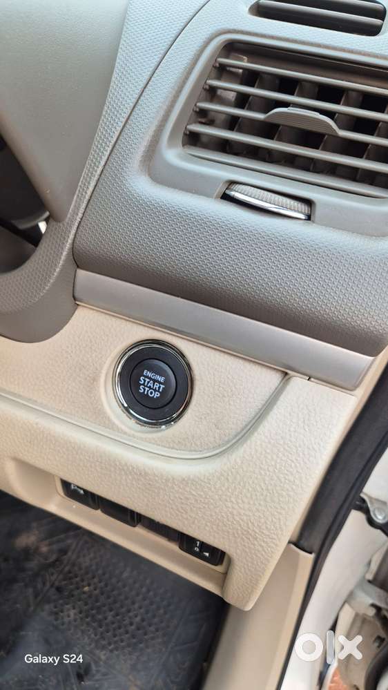 Maruti Suzuki Ertiga Zxi Plus , 2017, Petrol