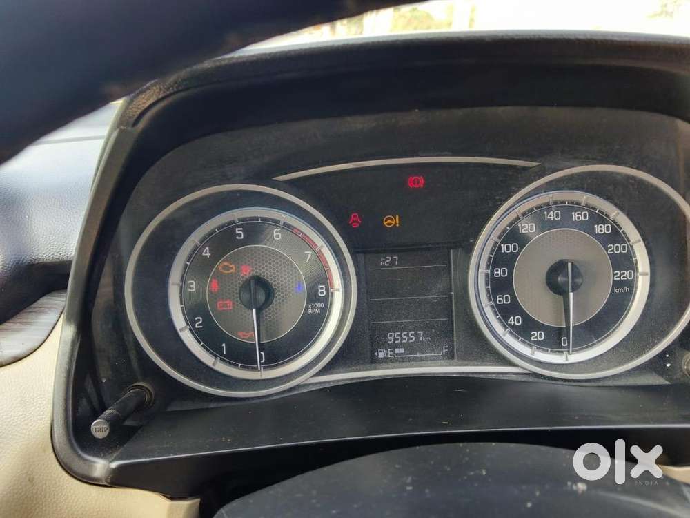 Maruti Suzuki Swift Dzire Petrol 95000 Km Driven