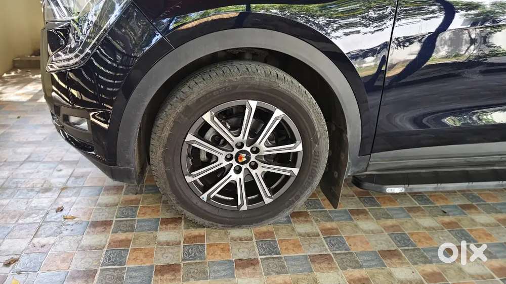Mahindra Xuv700 Diesel 2025