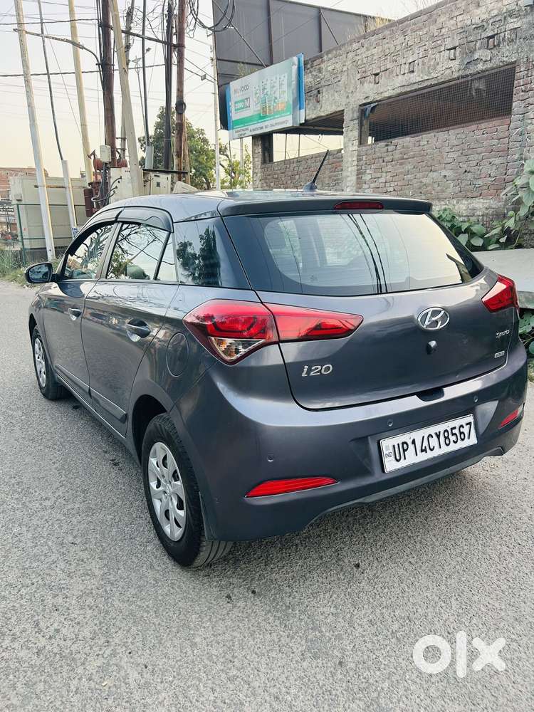 Hyundai I20 Sportz Plus, 2016, Petrol