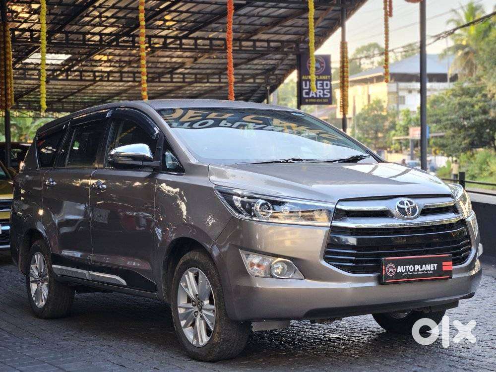 Toyota Innova Crysta 2.4 Z 7 Str, 2017, Diesel
