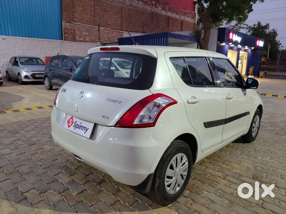 Maruti Suzuki Swift Vvt Vxi, 2016, Petrol
