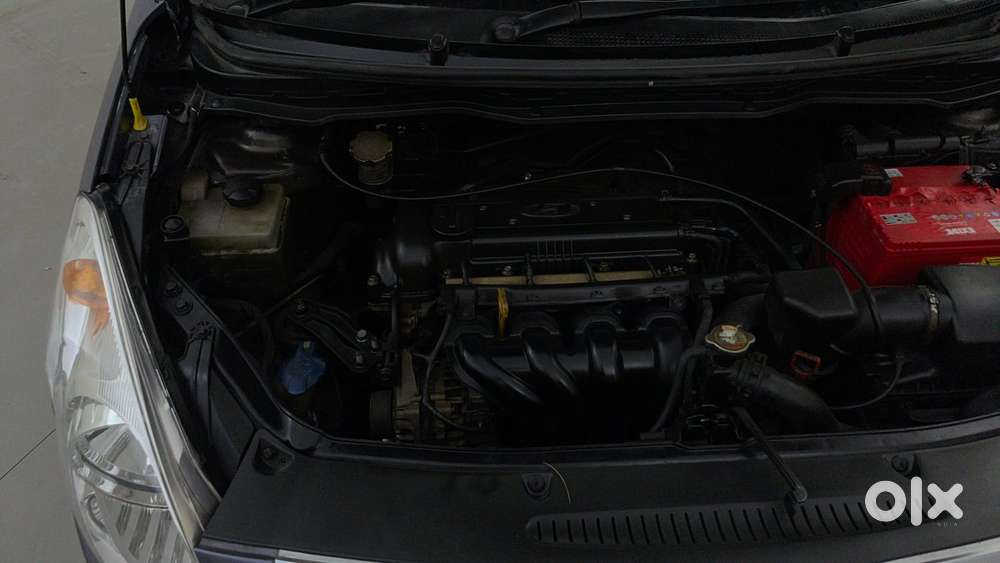 Hyundai I20 Asta 1.4 At Vtvt, 2011, Petrol