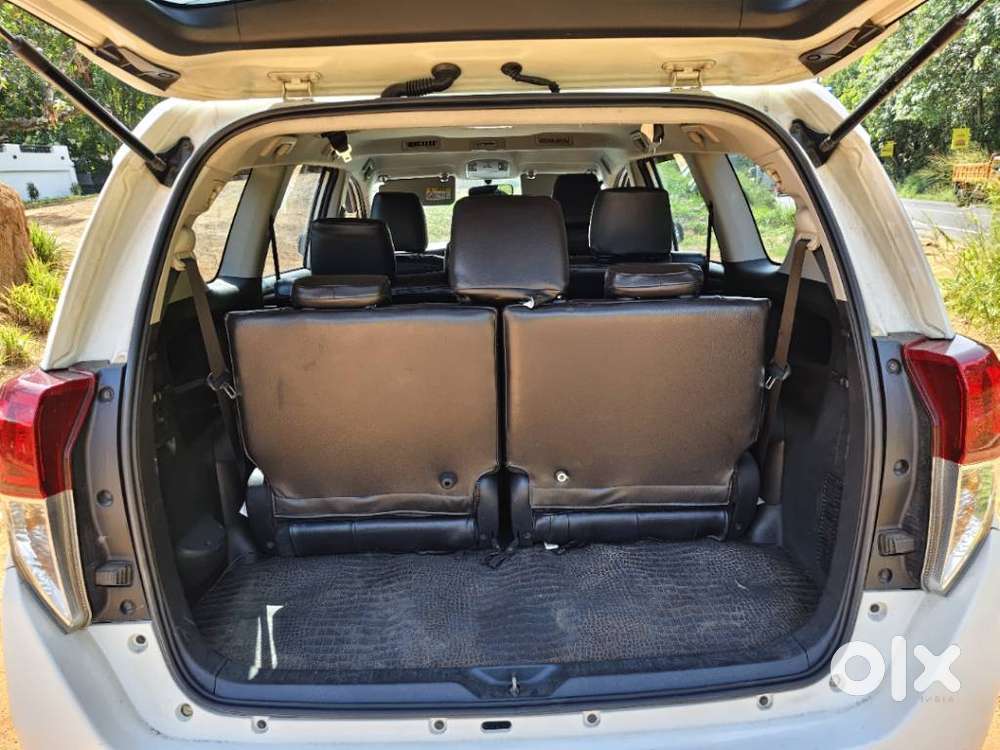 Toyota Innova Crysta 2.4 G Mt 8s, 2018, Diesel