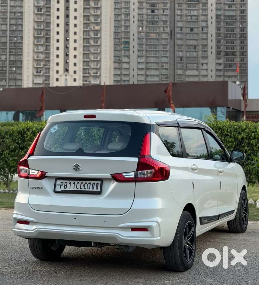 Maruti Suzuki Ertiga Vxi Cng, 2022, Cng & Hybrids