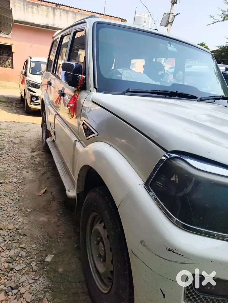 Mahindra Scorpio S2 2017