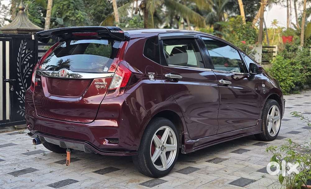 Honda Jazz S Mt I-vtec, 2016, Petrol