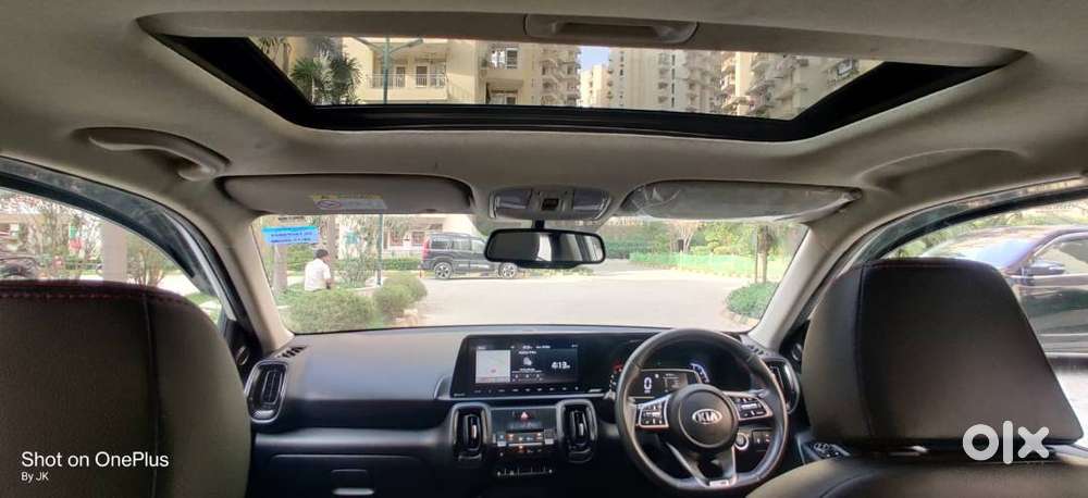 Doctor Driven Car With Service Records