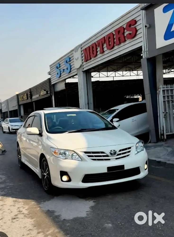 Toyota Corolla Altis 2012 Year Model