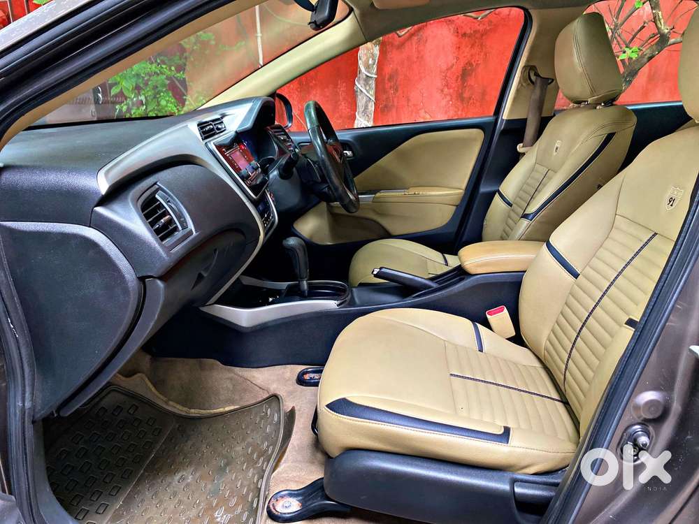 Honda City V At Sunroof I-vtec, 2016, Petrol