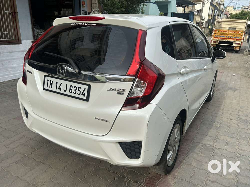 Honda Jazz V Automatic, 2017, Petrol