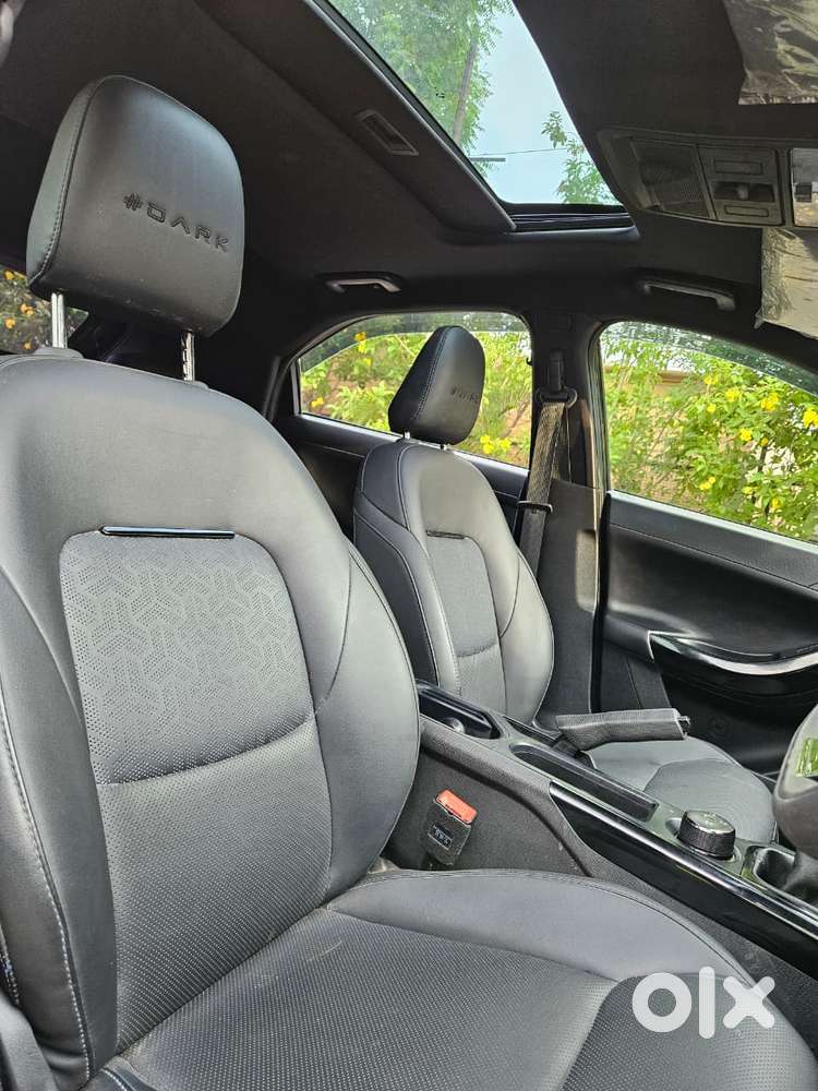 Tata Nexon Creative Plus 1.2 Petrol 6mt Dark Edition, 2024, Petrol