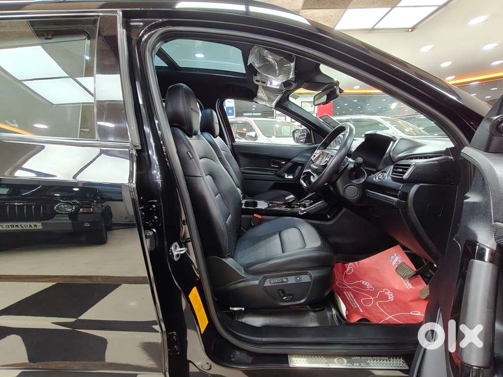 Tata Safari Accomplished Plus Dark Edition At, 2024, Diesel