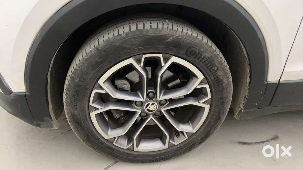 Skoda Kushaq Style 1.5l Tsi Mt, 2021, Petrol