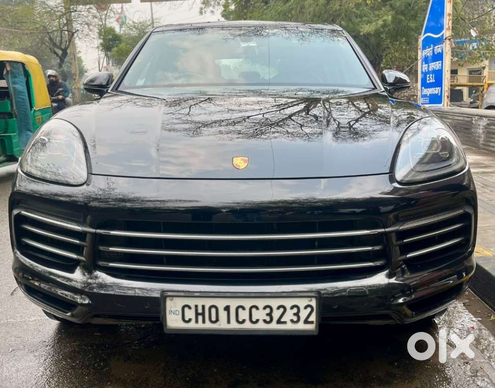 Porsche Cayenne Base, 2020, Petrol