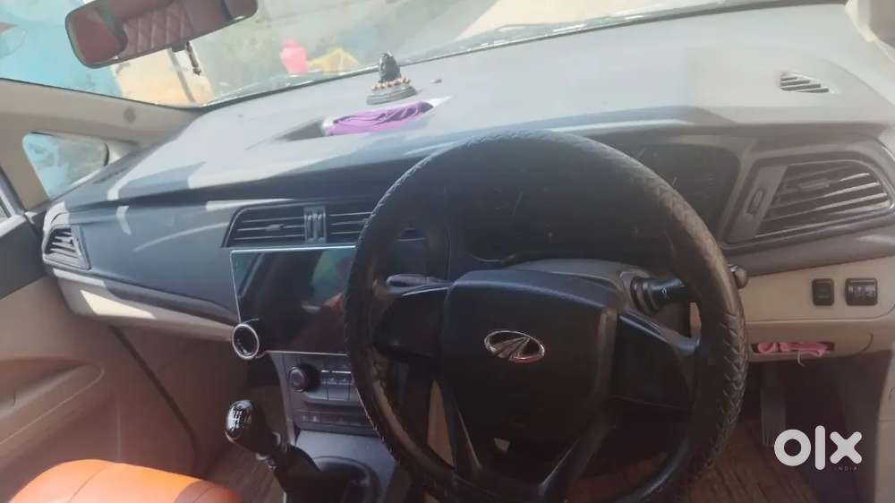 Mahindra Marazzo 2019 Diesel 280000 Km Driven