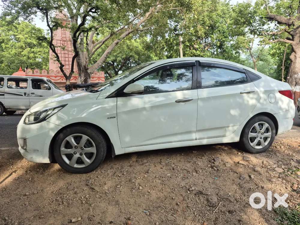 Hyundai Verna Fluidic Diesel 2012