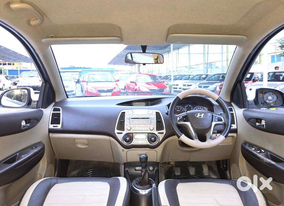 Hyundai I20 2010-2012 1.2 Sportz, 2011, Petrol