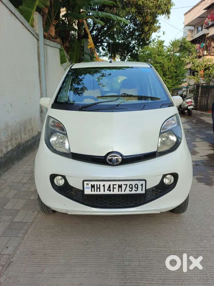 Pune Traffic King: Tata Nano Genx Xta (automatic)  Top Condition