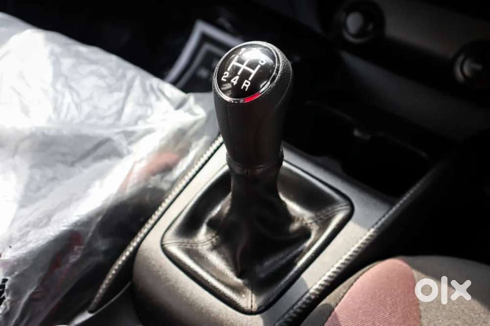 Maruti Suzuki Fronx Delta Plus 1.2l Mt, 2025, Petrol