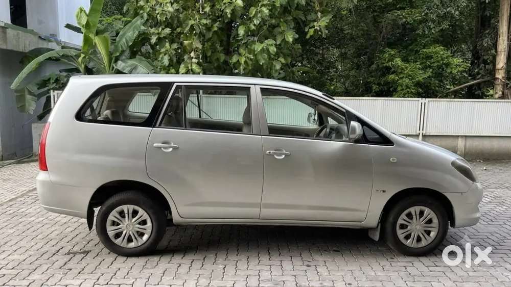 Toyota Innova 2007 Diesel Well Maintained