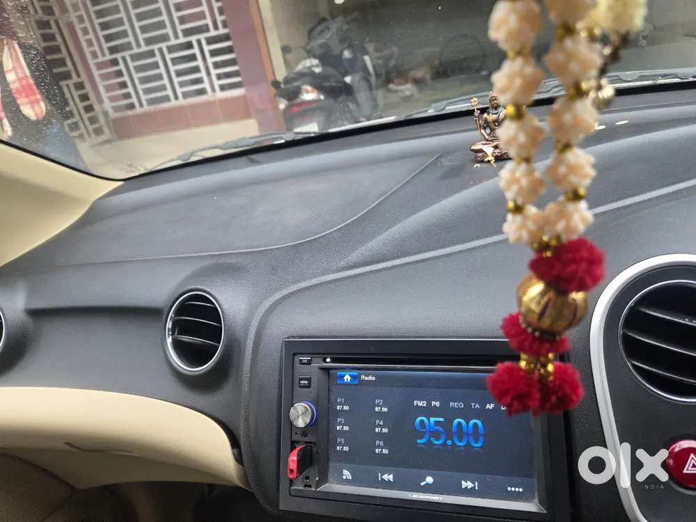 Honda Mobilio 2014 Petrol Well Maintained And Brand New Condition