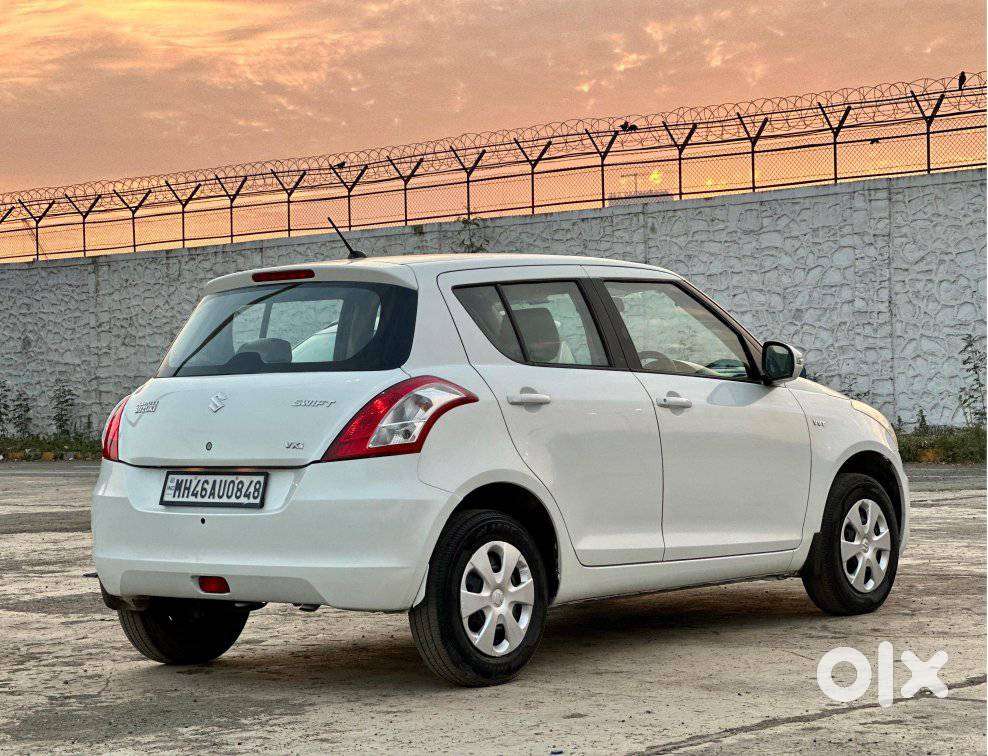Maruti Suzuki Swift 1.2 Vxi (o), 2016, Petrol