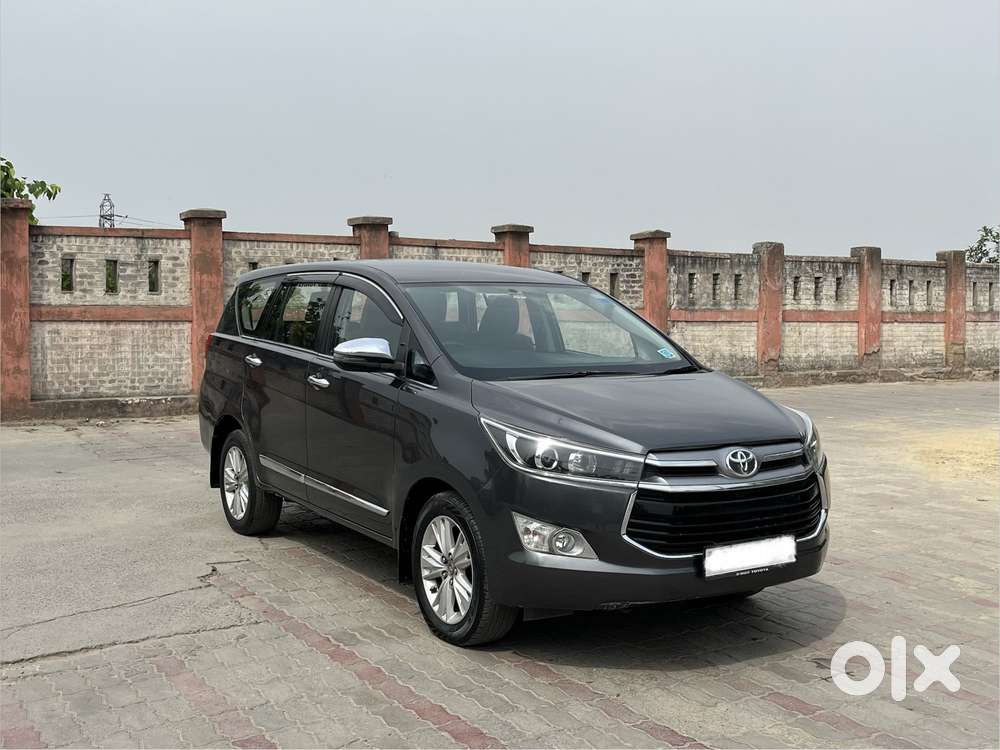 Toyota Innova Crysta 2.7 Zx At, 2017, Petrol