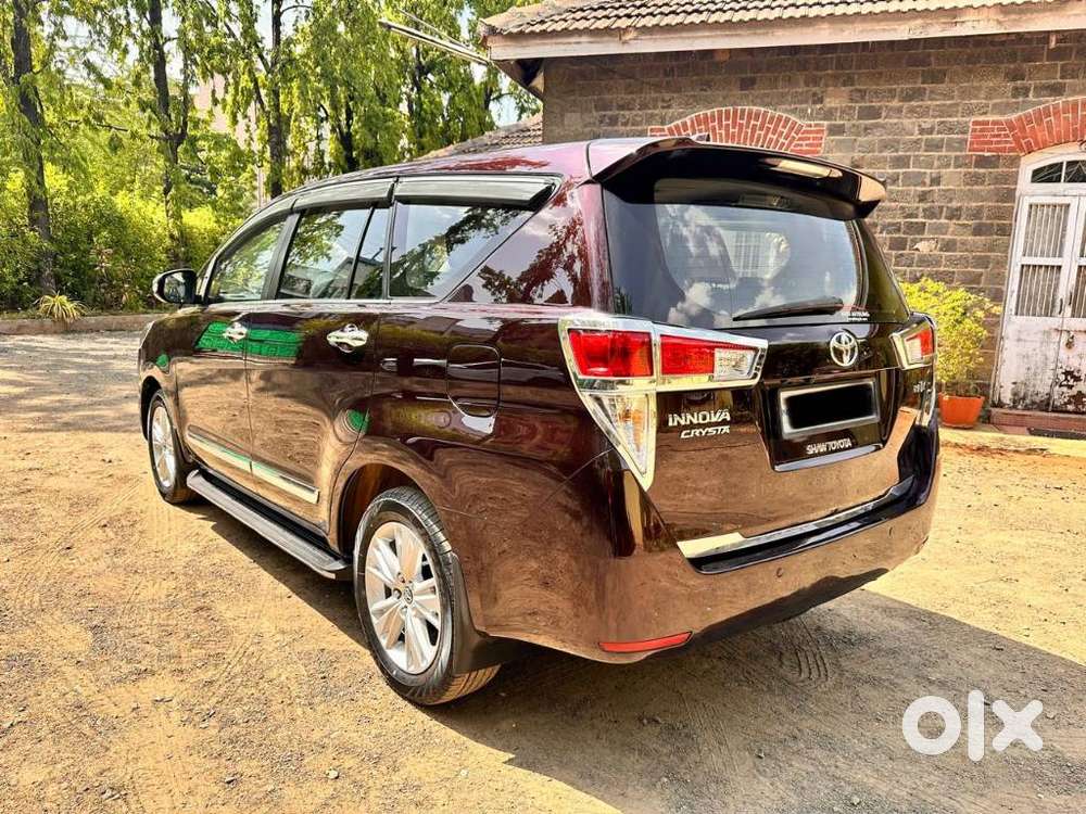 Toyota Innova Crysta 2.8z Automatic, 2017, Diesel