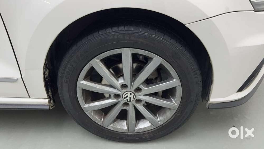 Volkswagen Vento Tsi, 2021, Petrol