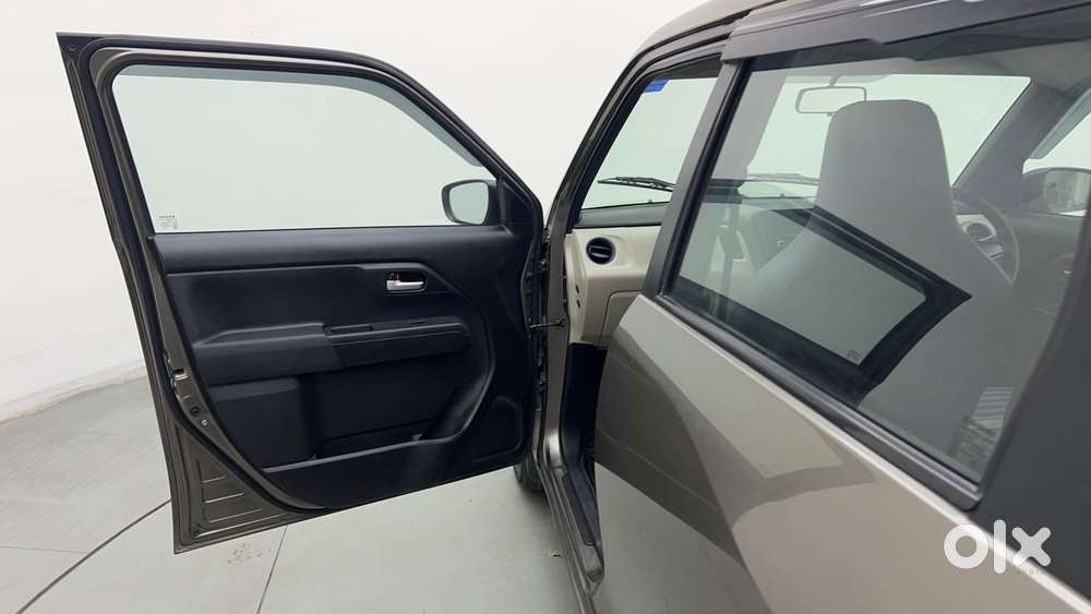 Maruti Suzuki Wagon R 1.2 Zxi, 2022, Petrol