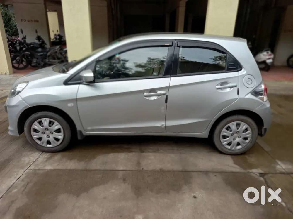 Honda Brio 2013 Petrol Mt