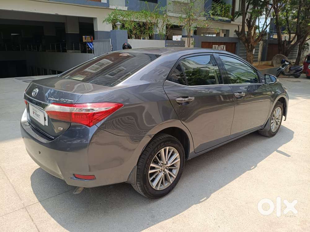 Toyota Corolla Altis, 2014, Petrol