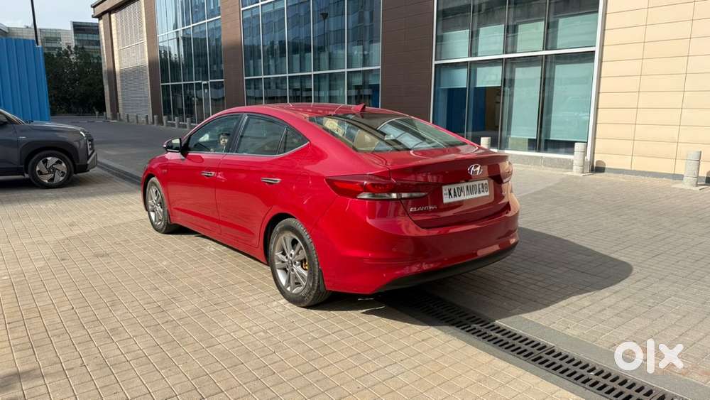 Hyundai Elantra Sx O 2017 Vtvt Petrol At