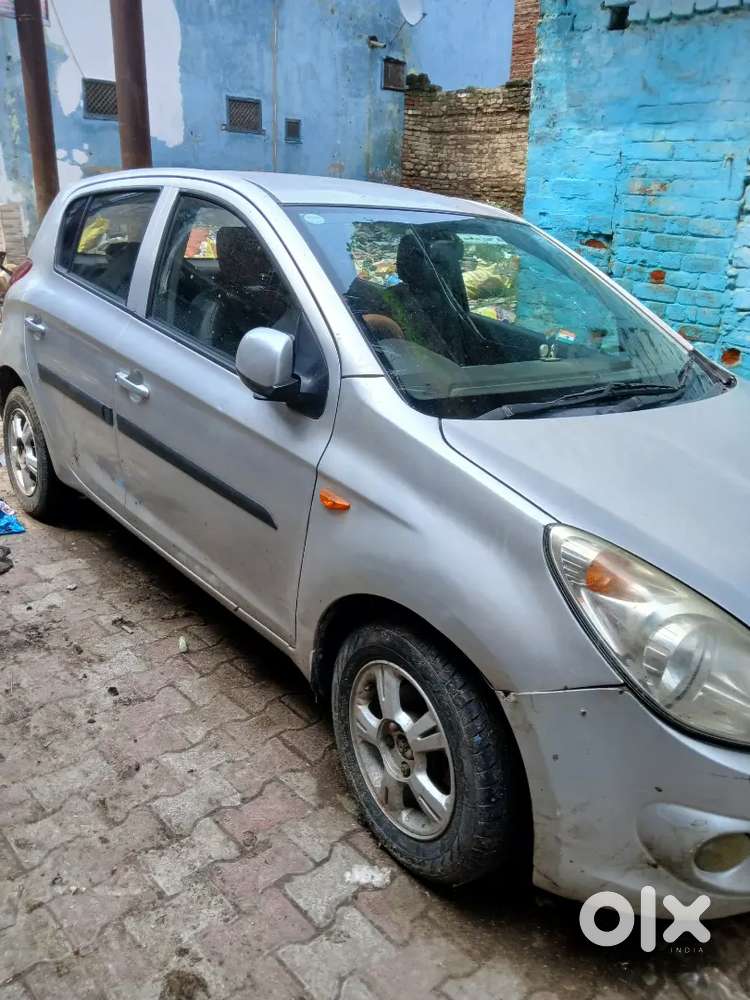 Friend Ka Glass Damage Hain Thoda