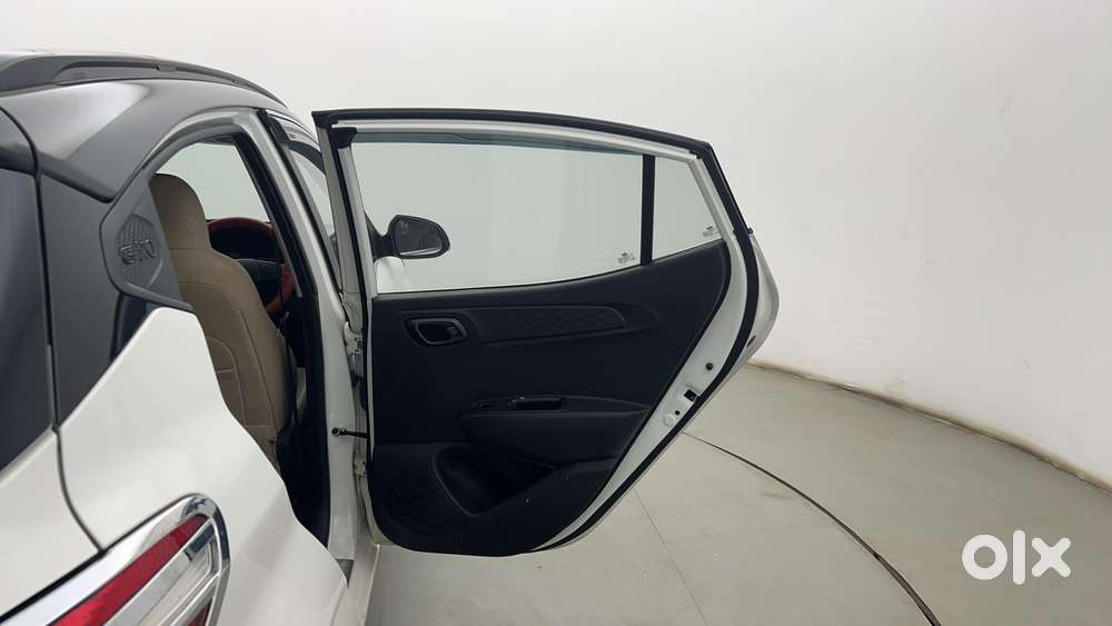 Hyundai Grand I10 Nios Sportz 1.2 Kappa Vtvt Dual Tone, 2022, Petrol