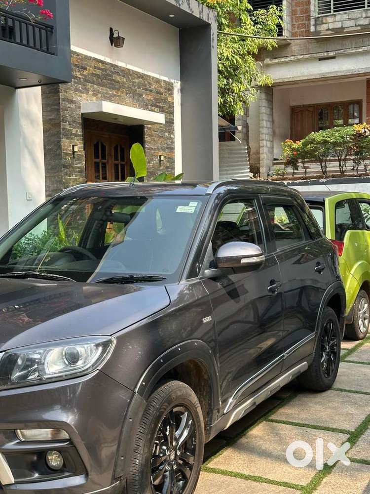 Maruti Suzuki Brezza 2018 Diesel Automatic 96000 Km Driven