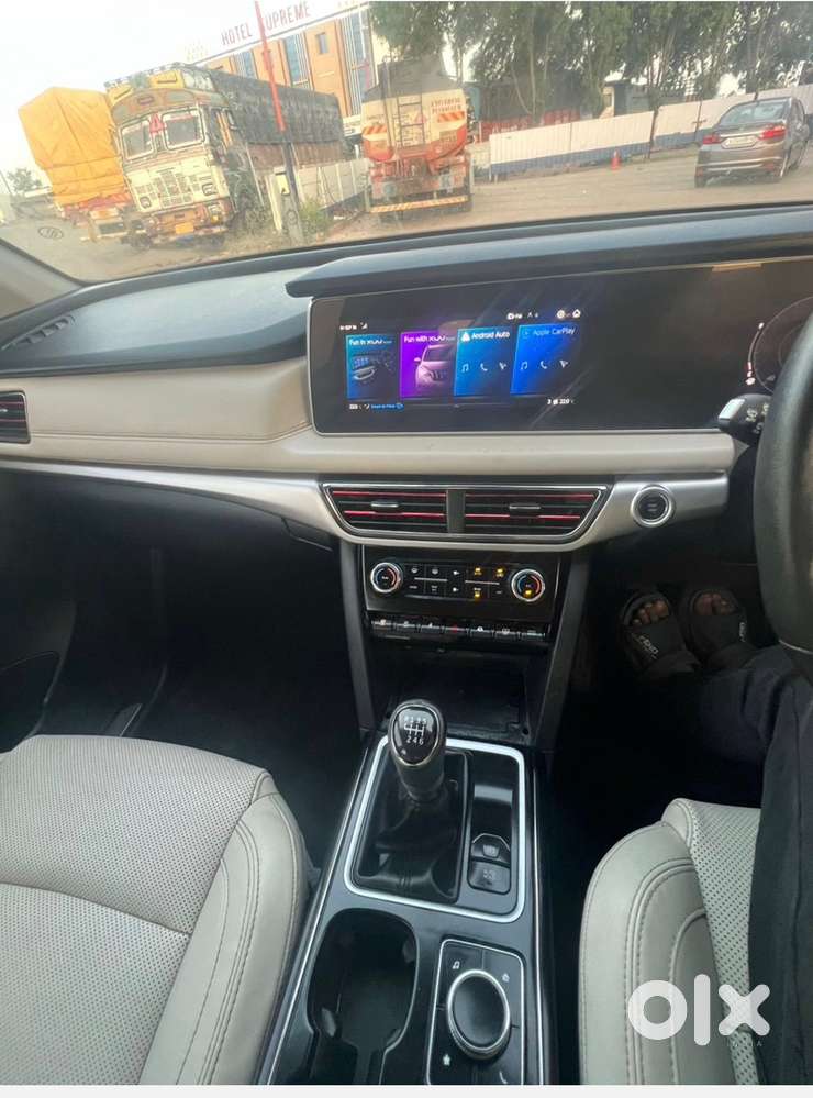 Mahindra Xuv700 Diesel 2025