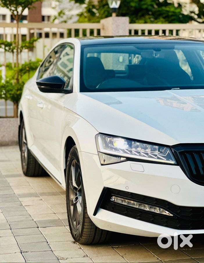 Skoda Superb 2.0 Sportline Tsi At, 2021, Petrol