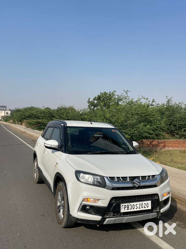 Vip Number Worth 135000 Maruti  Brezza 2016 Diesel Well Maintained