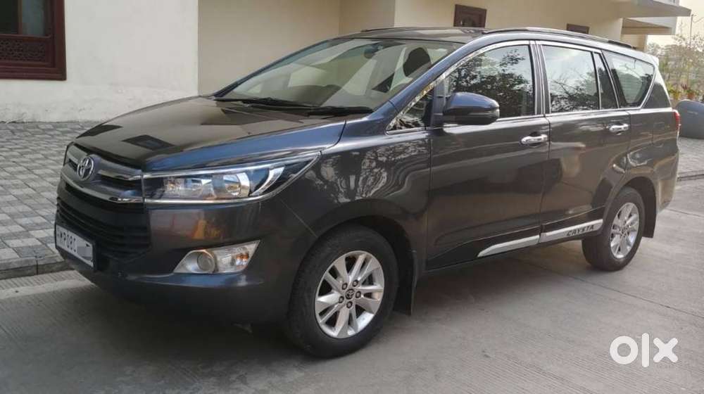 Toyota Innova Crysta 2.4 G Mt 8s, 2017, Diesel