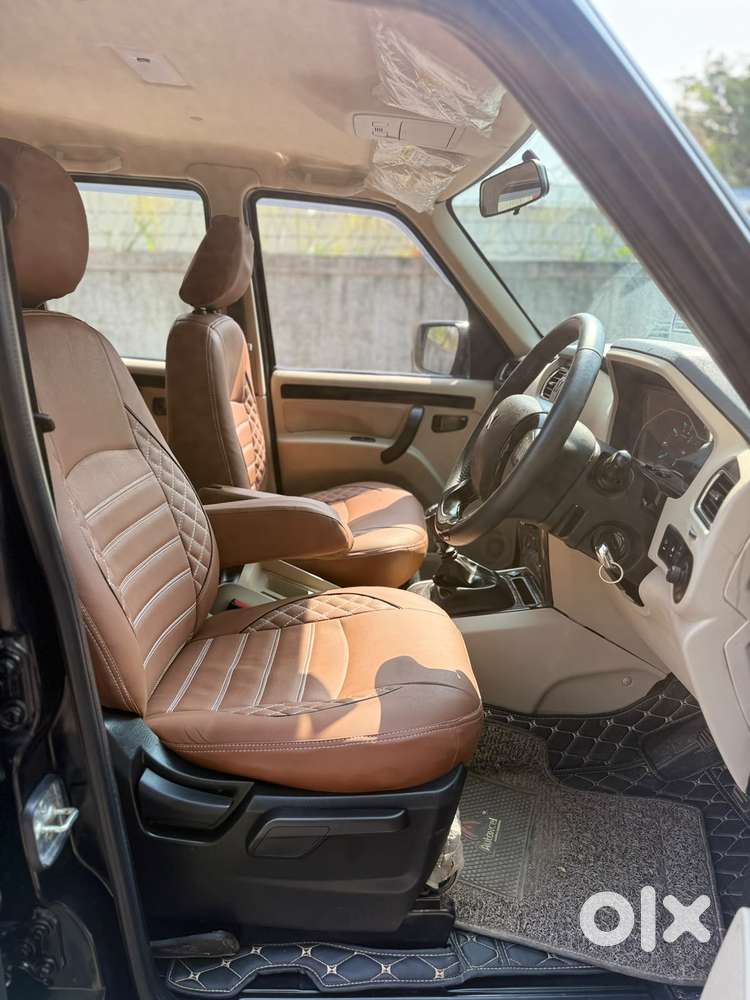 Mahindra Scorpio Classic 2.2 S 11 Mt 7 Str, 2025, Diesel