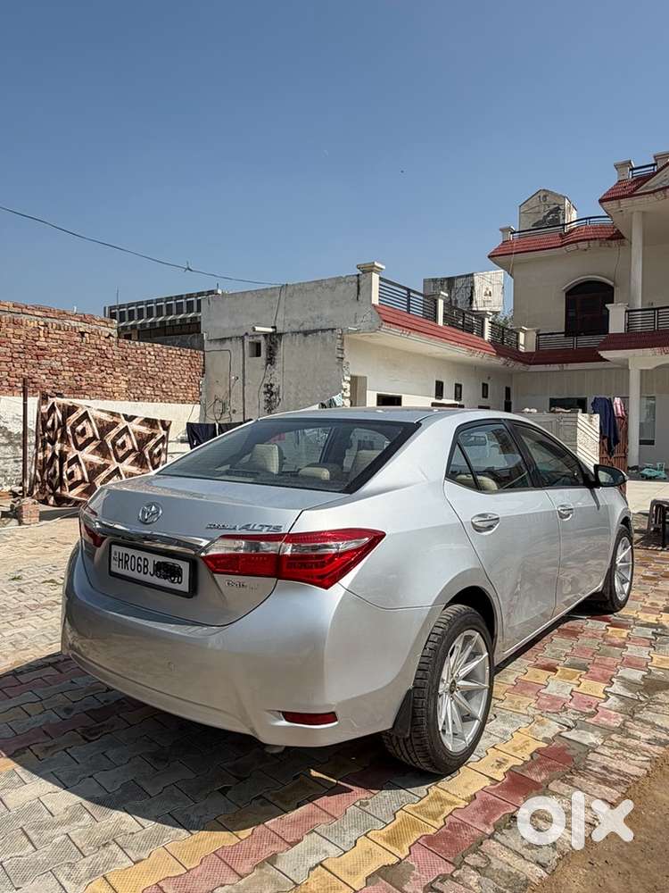 Toyota Corolla Altis 2015 Diesel