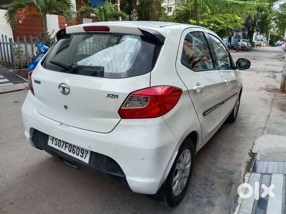 Tata Tiago 1.2 Revotron Xza, 2017, Petrol