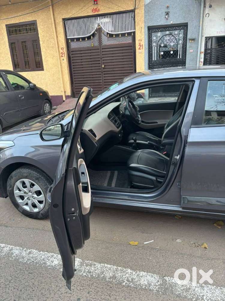 Hyundai I20 Petrol Spotz, 2017, Petrol